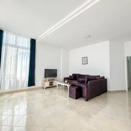 Azure Shores Apartamento Golem (Tirana)