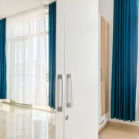 Apartamento Azure Shores Golem (Tirana)