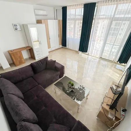 Azure Shores Apartamento Golem (Tirana)
